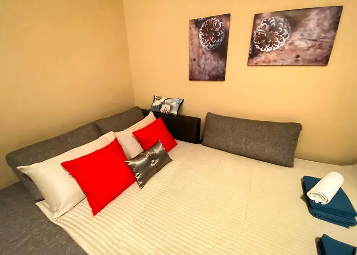 Center Cozy Akacfa